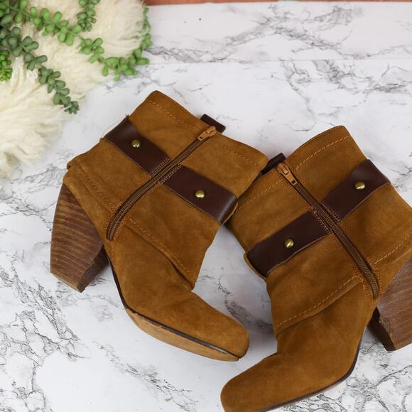 Naughty Monkey Brown Suede Leather Ankle Harness Boots Size 8 Women's - Picture 3 of 9